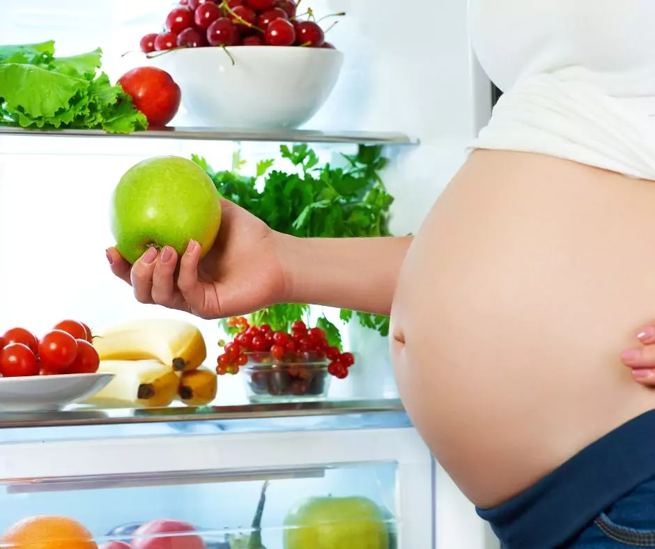 Zdrowe produkty spożywcze zalecane w ciąży - blog helloskarbie.pl